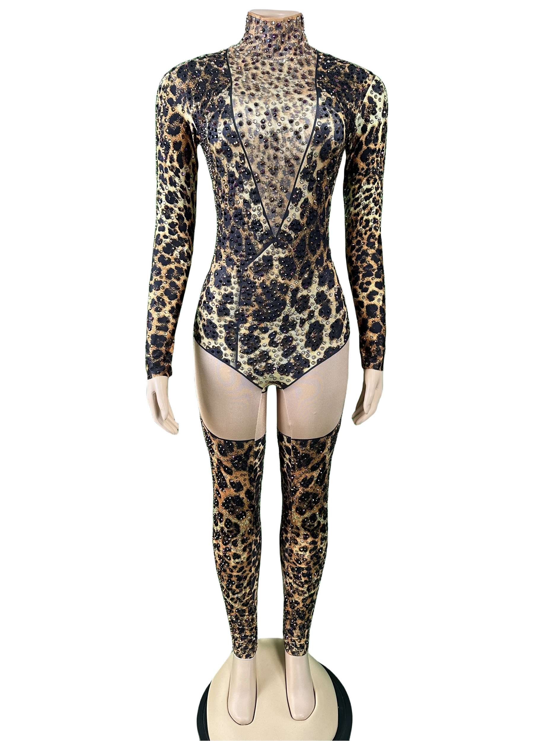 Stunning Rhinestone Leopard Jumpsuit For Women Singer Queen Outfit Stretch Drag Costume Performance Stage Wear Pole Dance
Stunning Rhinestone Leopard Jumpsuit For Women Singer Queen Outfit Stretch Drag Costume Performance Stage Wear Pole Dance
