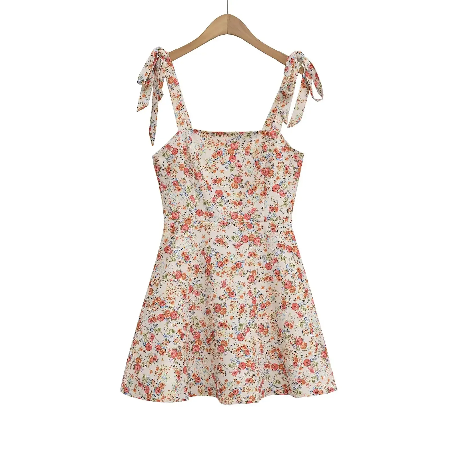 LIBIELIY LIBIELIY Women's Dress With Sweet Bow Decoration Floral Suspender Waist Cinching Temperament Summer New Style Dress
LIBIELIY LIBIELIY Women's Dress With Sweet Bow Decoration Floral Suspender Waist Cinching Temperament Summer New Style Dress