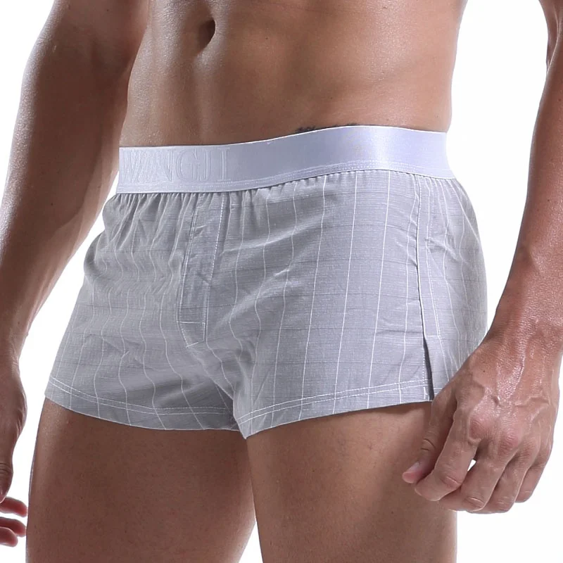 Men's Loose Fit Cotton Boxers Multicolor Plaid Underwear Comfortable Home Shorts Breathable Men's Innerwear
Men's Loose Fit Cotton Boxers Multicolor Plaid Underwear Comfortable Home Shorts Breathable Men's Innerwear