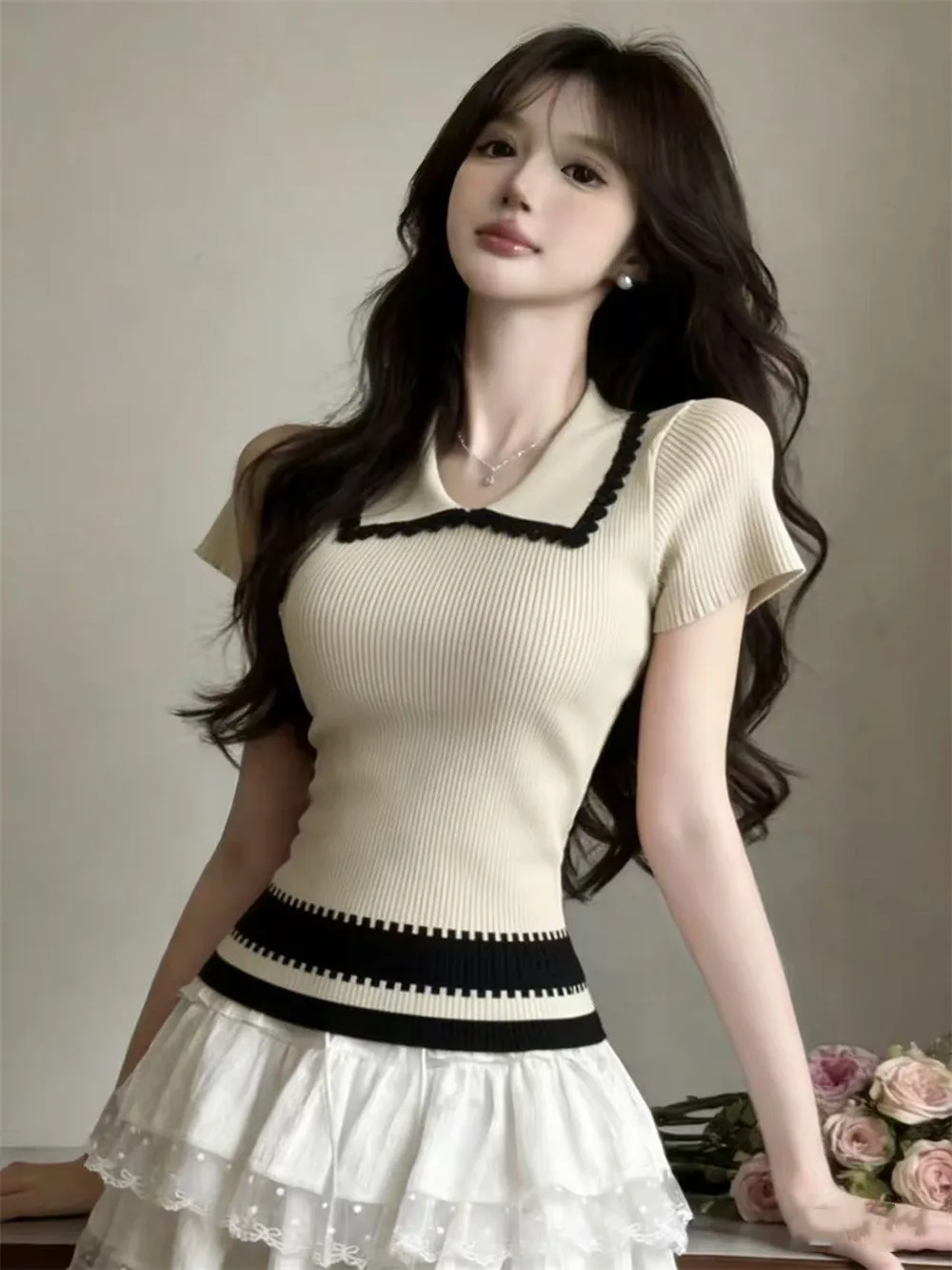 Retro Korean Style Short Sleeve Knitted Sweater Women's Summer Slim Fit Hollow out Doll Collar Top Breathable Skin-Friendly C...
Retro Korean Style Short Sleeve Knitted Sweater Women's Summer Slim Fit Hollow out Doll Collar Top Breathable Skin-Friendly C...