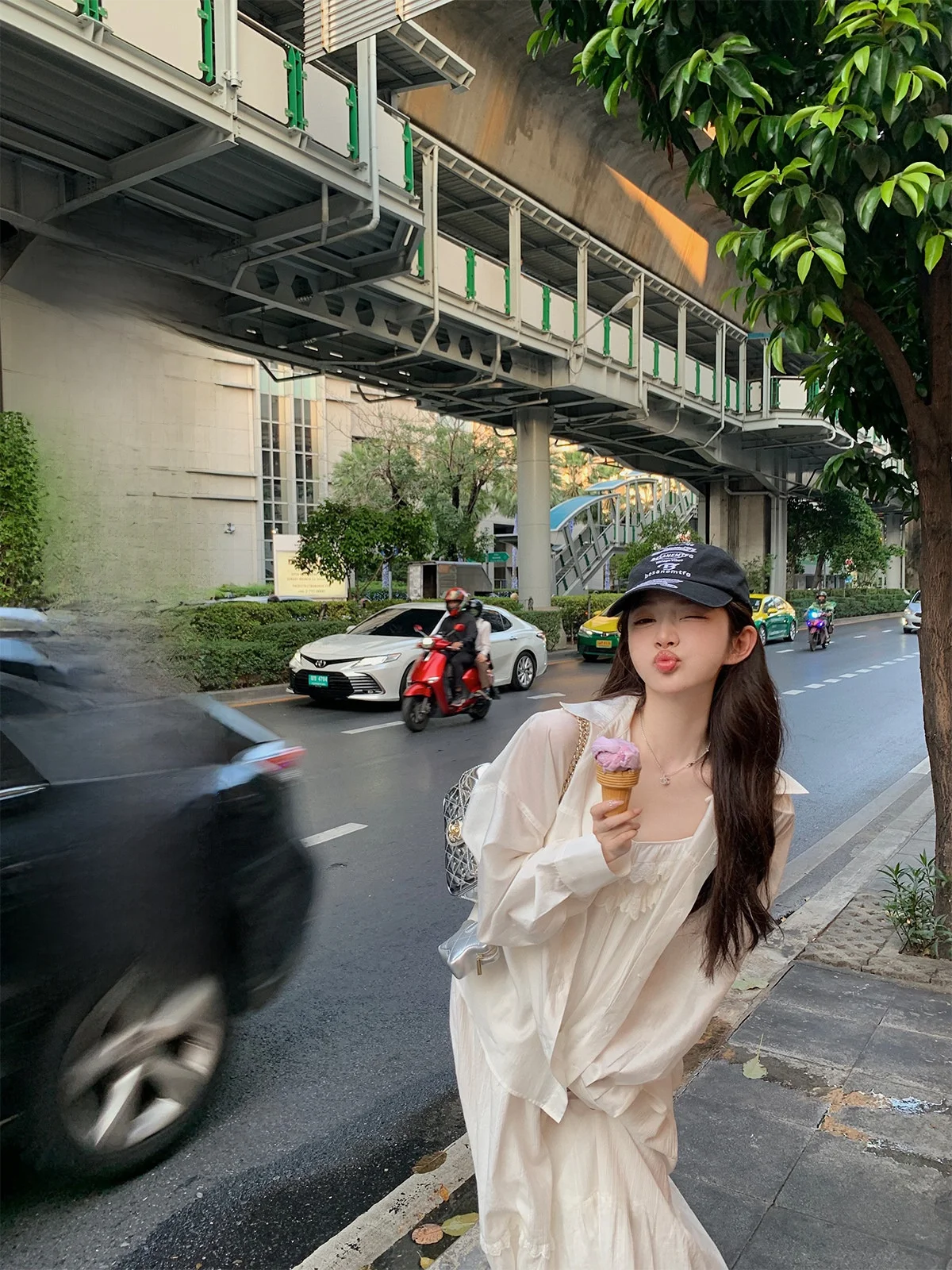 Женская летняя рубашка Menglong Micro Translucent Oxygen Soda irt Chenzhan, удобная, свободного кроя, с длинными рукавами, из полиэстера
Женская летняя рубашка Menglong Micro Translucent Oxygen Soda irt Chenzhan, удобная, свободного кроя, с длинными рукавами, из полиэстера