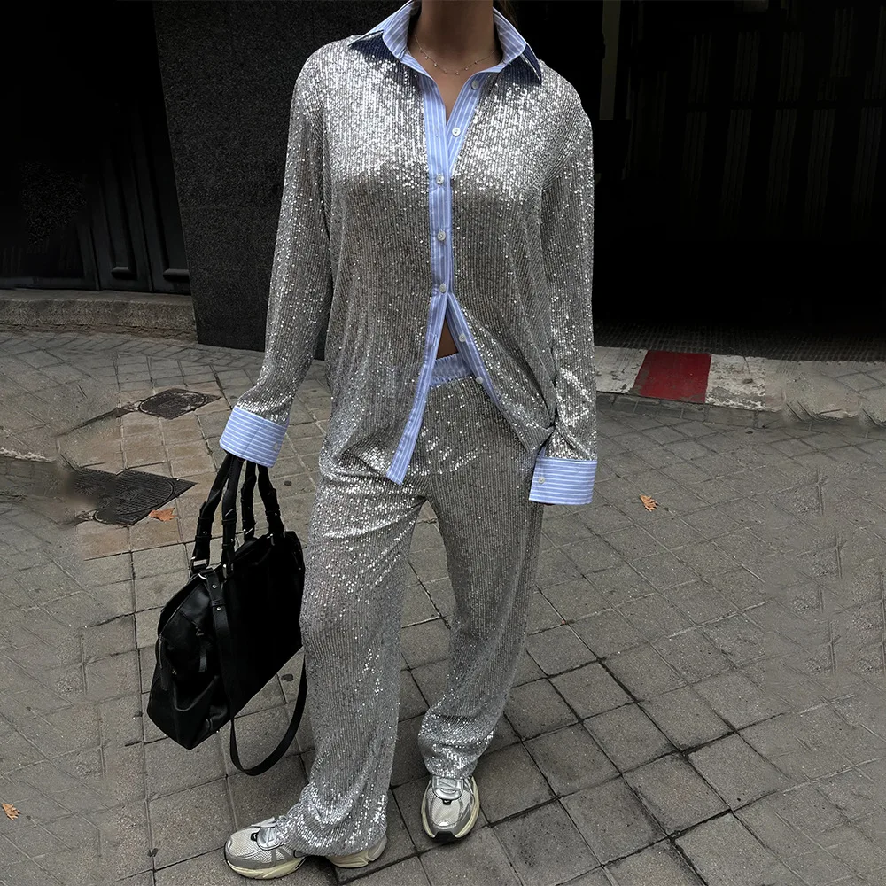 New 2025 Summer Women's Set Retro Loose Casual Sequins Spliced Long Sleeve Shirt Shorts Club Clothing Vestidos
New 2025 Summer Women's Set Retro Loose Casual Sequins Spliced Long Sleeve Shirt Shorts Club Clothing Vestidos
