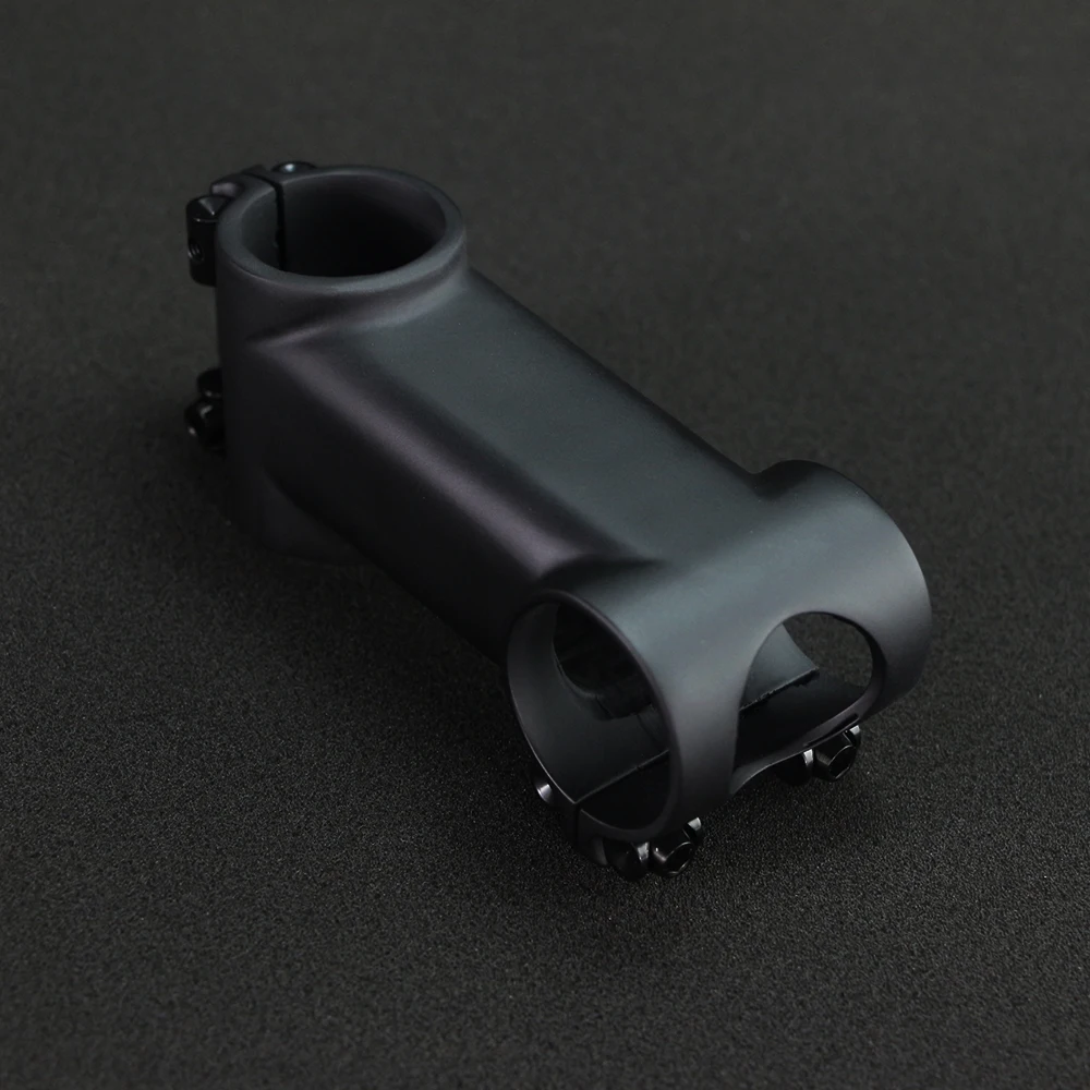 Lo stelo IX2 integrato per bicicletta con stelo in carbonio supporta i cavi interni del sistema OD2 adatto per manubrio bici MTB
Lo stelo IX2 integrato per bicicletta con stelo in carbonio supporta i cavi interni del sistema OD2 adatto per manubrio bici MTB