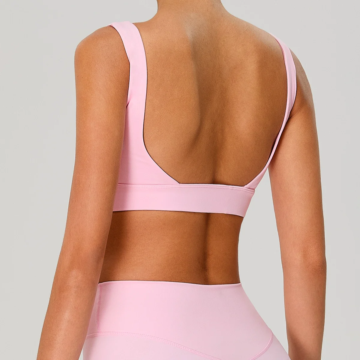 Sexy Sports Bra Women Fitness Bra Halter Sports Underwear Naked Feel Sexy Yoga Gym Push Up Workout Bra Padded Bralette Bathsuit
Sexy Sports Bra Women Fitness Bra Halter Sports Underwear Naked Feel Sexy Yoga Gym Push Up Workout Bra Padded Bralette Bathsuit