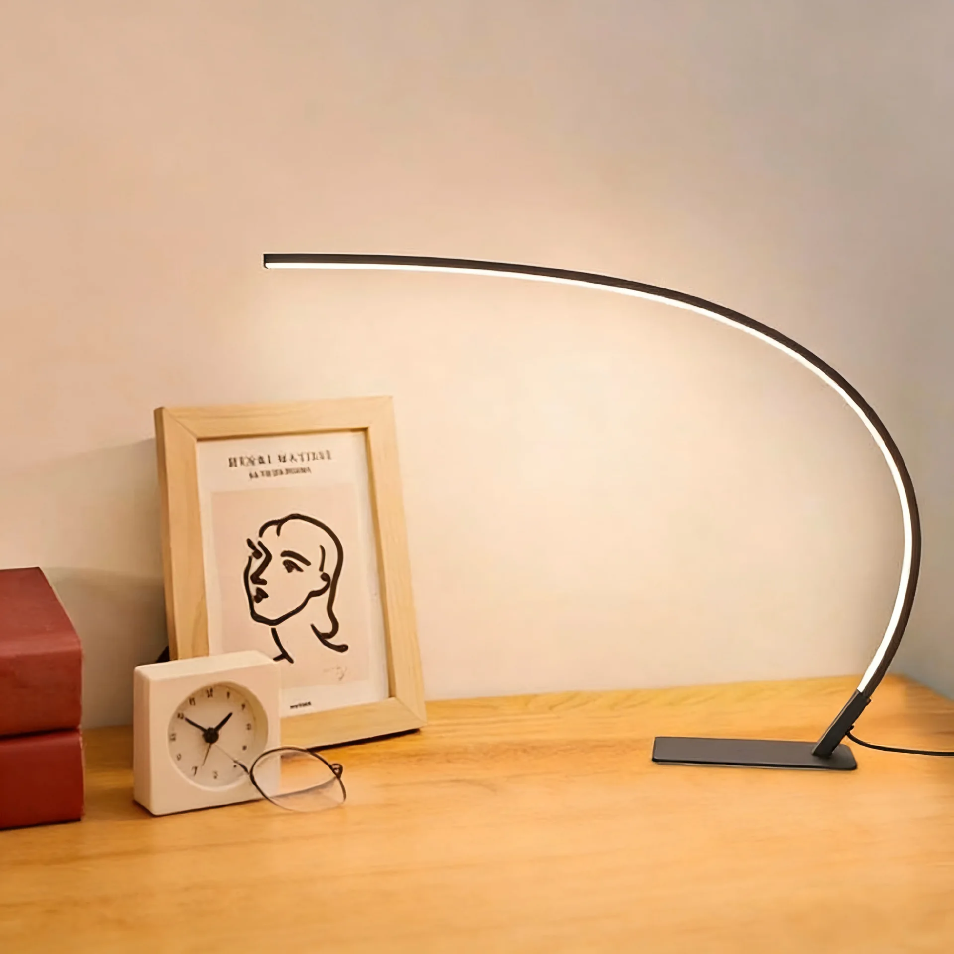 Smart Voice Control Desk Lamp, Full Spectrum Eye-Caring LED Study Light with Remote, Dimmable for Kids Student Reading Dormitory
Smart Voice Control Desk Lamp, Full Spectrum Eye-Caring LED Study Light with Remote, Dimmable for Kids Student Reading Dormitory