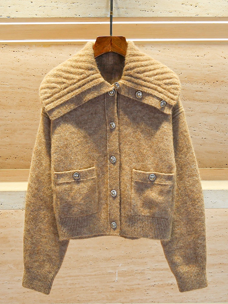 M Home South Oil High End Women's Autumn Winter Small Fragrance Style Vintage Camel Navy Collar Knitted Open Cardigan Coat
M Home South Oil High End Women's Autumn Winter Small Fragrance Style Vintage Camel Navy Collar Knitted Open Cardigan Coat