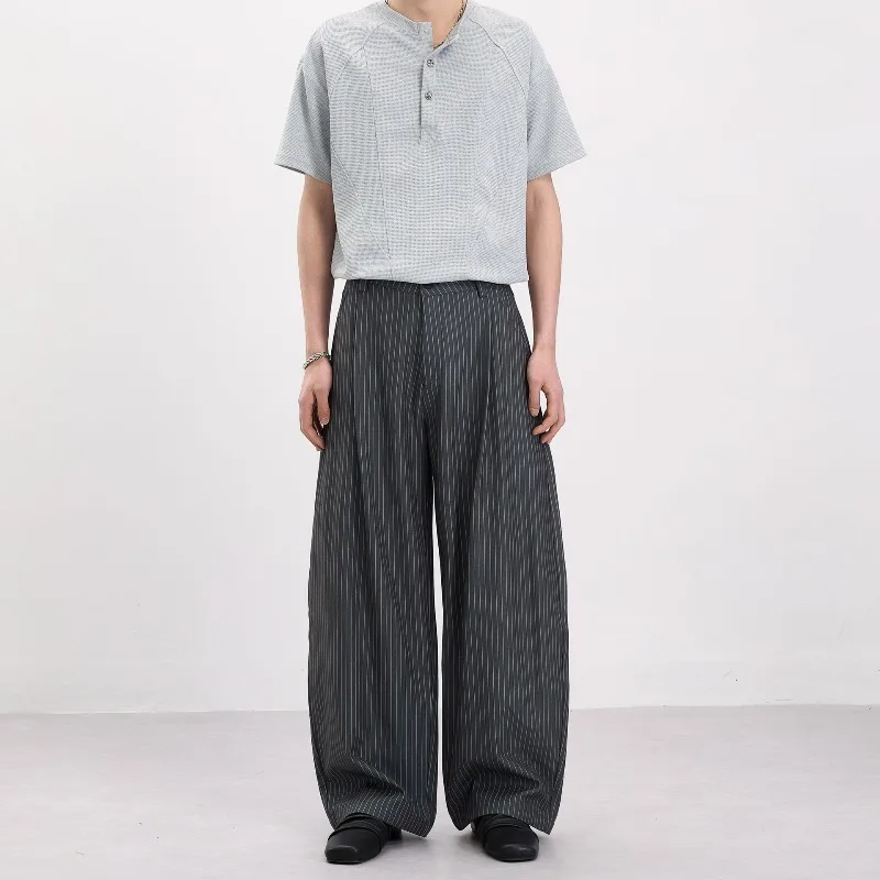 Japanese Retro Striped Men's Wide Leg Suit Pants 2026 Autumn New Korean Fashion Business Casual Baggy Pants for Men Streetwear
Japanese Retro Striped Men's Wide Leg Suit Pants 2026 Autumn New Korean Fashion Business Casual Baggy Pants for Men Streetwear