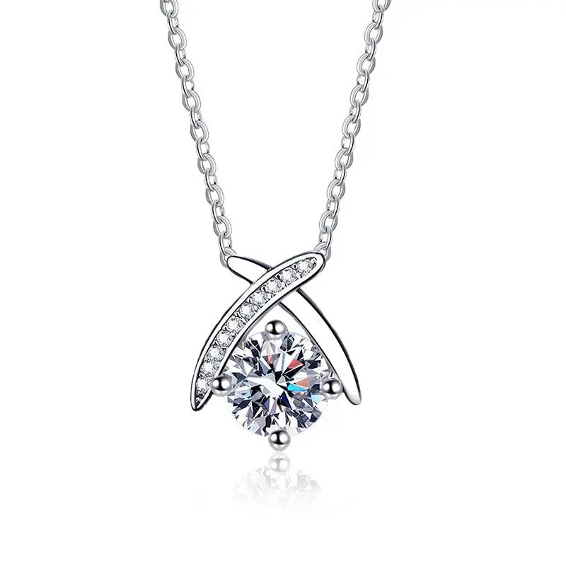 LioraGem 1-Carat D-Color Moissanite Necklace, A Heartfelt Moissanite Pendant Necklace for Women Platinum PT950 Stamp
LioraGem 1-Carat D-Color Moissanite Necklace, A Heartfelt Moissanite Pendant Necklace for Women Platinum PT950 Stamp