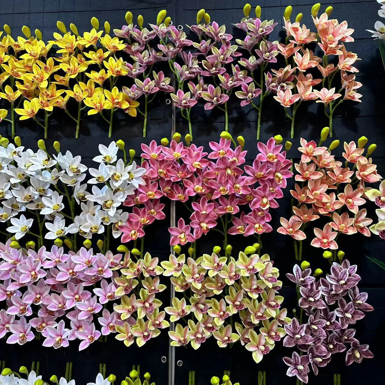 10 Heads Simulated Cymbidium Flower 3D Texture Stereoscopic Film Yulan Wedding Hotel Home Soft Vase Decoration Fake Flower
10 Heads Simulated Cymbidium Flower 3D Texture Stereoscopic Film Yulan Wedding Hotel Home Soft Vase Decoration Fake Flower