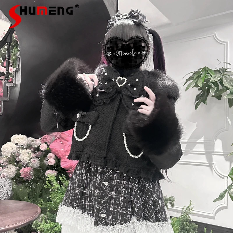 Mine Mass-Produced Lolita Black Shorts Woolen Coat Jacket Winter Girl's Women's Plush Collar Cute Bow Pearl Chain Outerwear 2025
Mine Mass-Produced Lolita Black Shorts Woolen Coat Jacket Winter Girl's Women's Plush Collar Cute Bow Pearl Chain Outerwear 2025