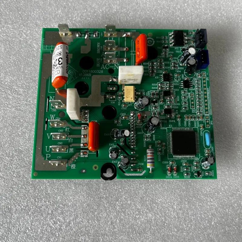 The original inverter computer power module 0011800328G drives the inverter board
The original inverter computer power module 0011800328G drives the inverter board