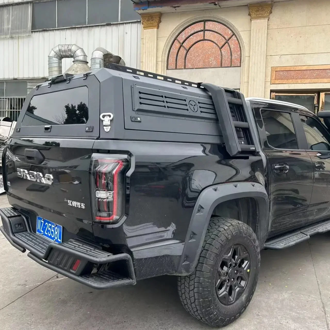 4x4 truck alu cab canopy camper pickup chevrolet silverado with Ladder for ford maverick
4x4 truck alu cab canopy camper pickup chevrolet silverado with Ladder for ford maverick