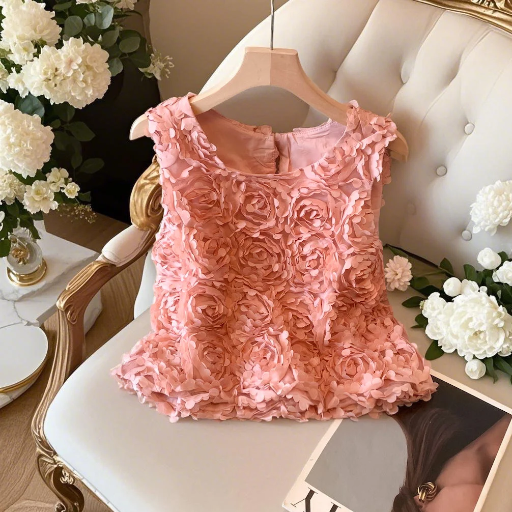 Summer 2026 Trendy Rose Flower 3D Print Sleeveless Vest Women's Unique Holiday Style Fashionable Short Length round Neck Top
Summer 2026 Trendy Rose Flower 3D Print Sleeveless Vest Women's Unique Holiday Style Fashionable Short Length round Neck Top