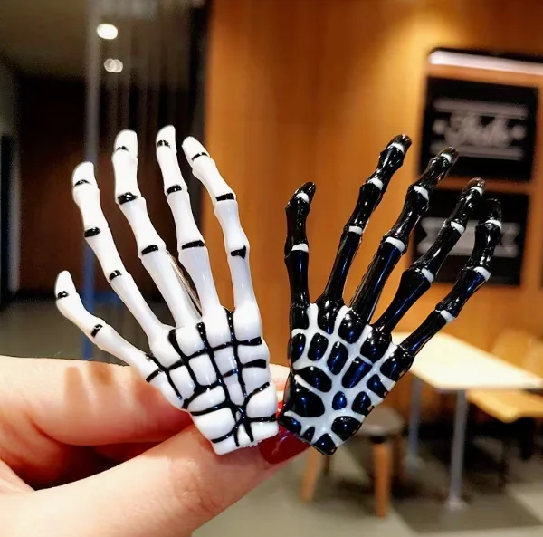 1pcs Skeleton Claw Hairpin, Halloween Horror Theme, Cosplay Headgear
1pcs Skeleton Claw Hairpin, Halloween Horror Theme, Cosplay Headgear