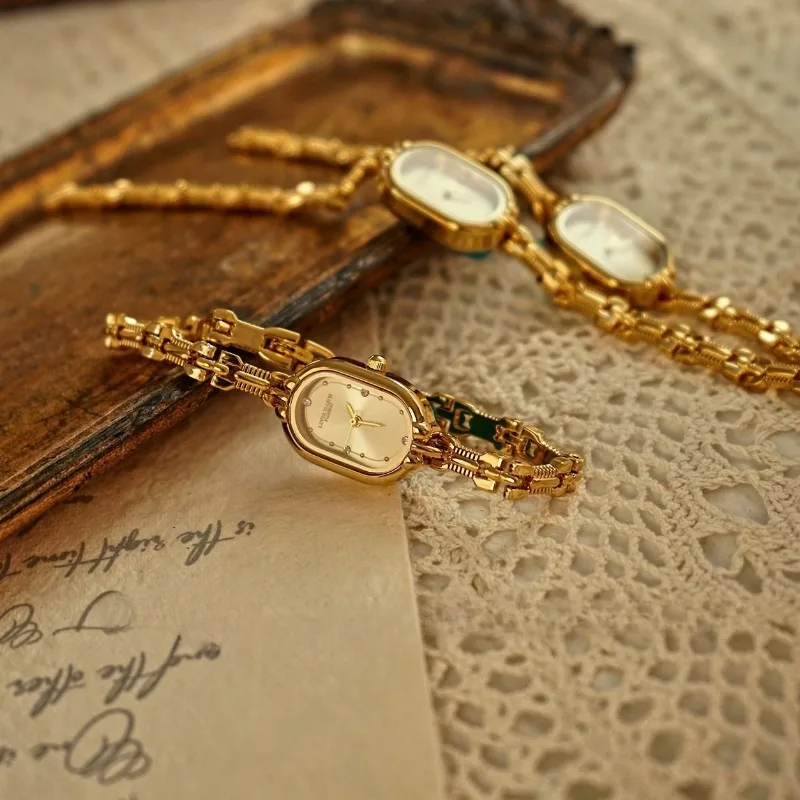 Women Watches Top Brand Luxury Wristwatches Ladies Fashion Gold Bracelet Watch Female Elegant Clock Women Montre Femme
Women Watches Top Brand Luxury Wristwatches Ladies Fashion Gold Bracelet Watch Female Elegant Clock Women Montre Femme