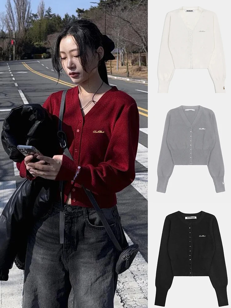 American Hot Girl Knitted Sweater Cardigan Women's Red Slim Fit V-neck Single Button Long Sleeve Top Short Style Casual Wear
American Hot Girl Knitted Sweater Cardigan Women's Red Slim Fit V-neck Single Button Long Sleeve Top Short Style Casual Wear