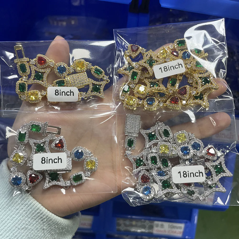 Exquisite 10mm Colored Zircon Cuban Chain With Luxurious Geometric Pattern and 18K Gold Plated Hip Hop Women's Jewelry Necklace
Exquisite 10mm Colored Zircon Cuban Chain With Luxurious Geometric Pattern and 18K Gold Plated Hip Hop Women's Jewelry Necklace