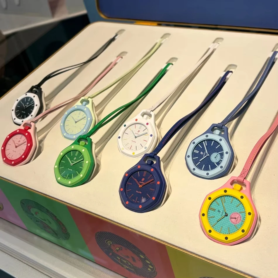 2026 New Hot Pocket Watch Octagonal Pop Style Neck Quartz Movement Candy Color Quartz Watch Color Niche Personality Removable %^
2026 New Hot Pocket Watch Octagonal Pop Style Neck Quartz Movement Candy Color Quartz Watch Color Niche Personality Removable %^