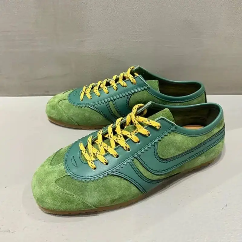 Комфортные немецкие тренировочные туфли на шнуровке, модные женские кроссовки из искусственной замши с круглым носком, легкая нескользящая брендовая повседневная обувь, женская обувь
Комфортные немецкие тренировочные туфли на шнуровке, модные женские кроссовки из искусственной замши с круглым носком, легкая нескользящая брендовая повседневная обувь, женская обувь