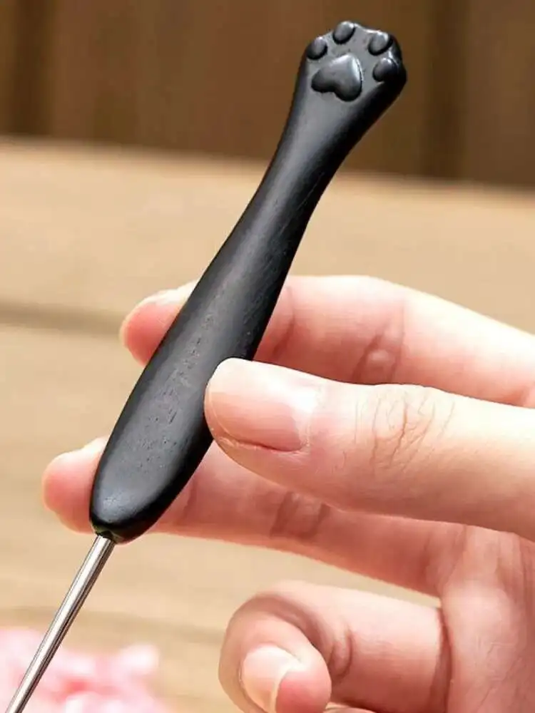 Kitten Claw Black Sandalwood Handle Crochet Needle Precision Throwing Needle Hand Weaving DIY Micro Hook Cute Claw Yarn Tool
Kitten Claw Black Sandalwood Handle Crochet Needle Precision Throwing Needle Hand Weaving DIY Micro Hook Cute Claw Yarn Tool