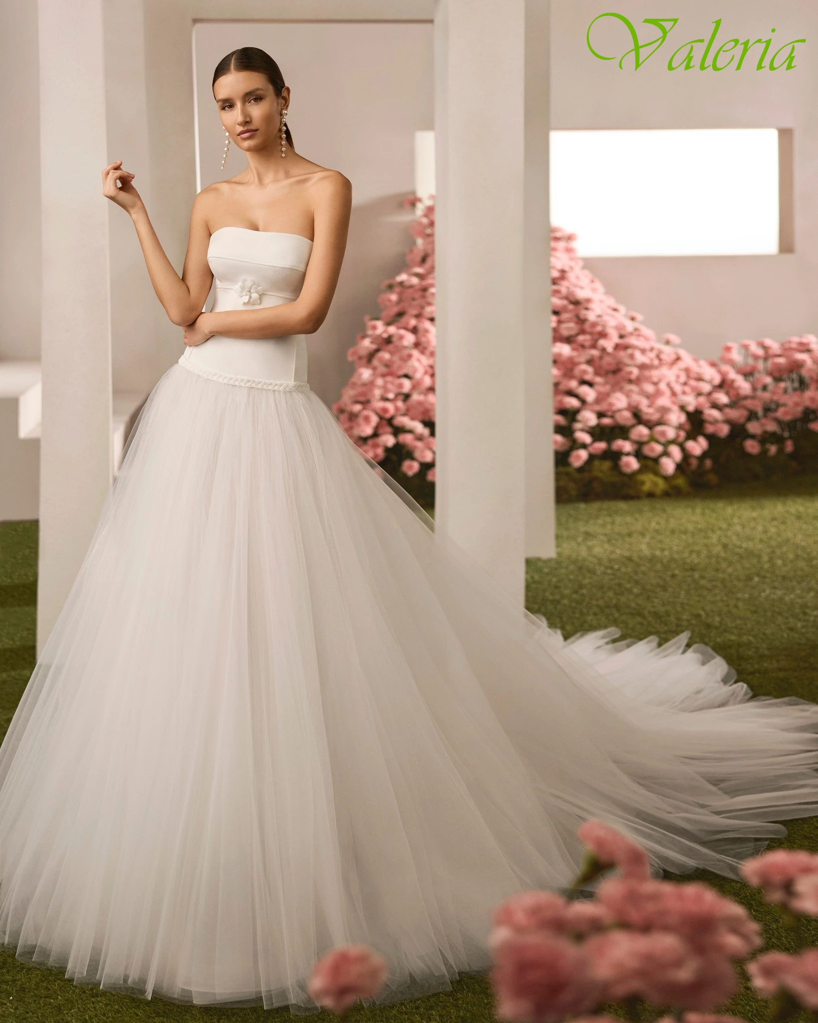 Customized A-Line Strapless Elegant Formal Evening Dress Fashion Bespoke Occasion Gowns Temperament High Quality Party Dress
Customized A-Line Strapless Elegant Formal Evening Dress Fashion Bespoke Occasion Gowns Temperament High Quality Party Dress