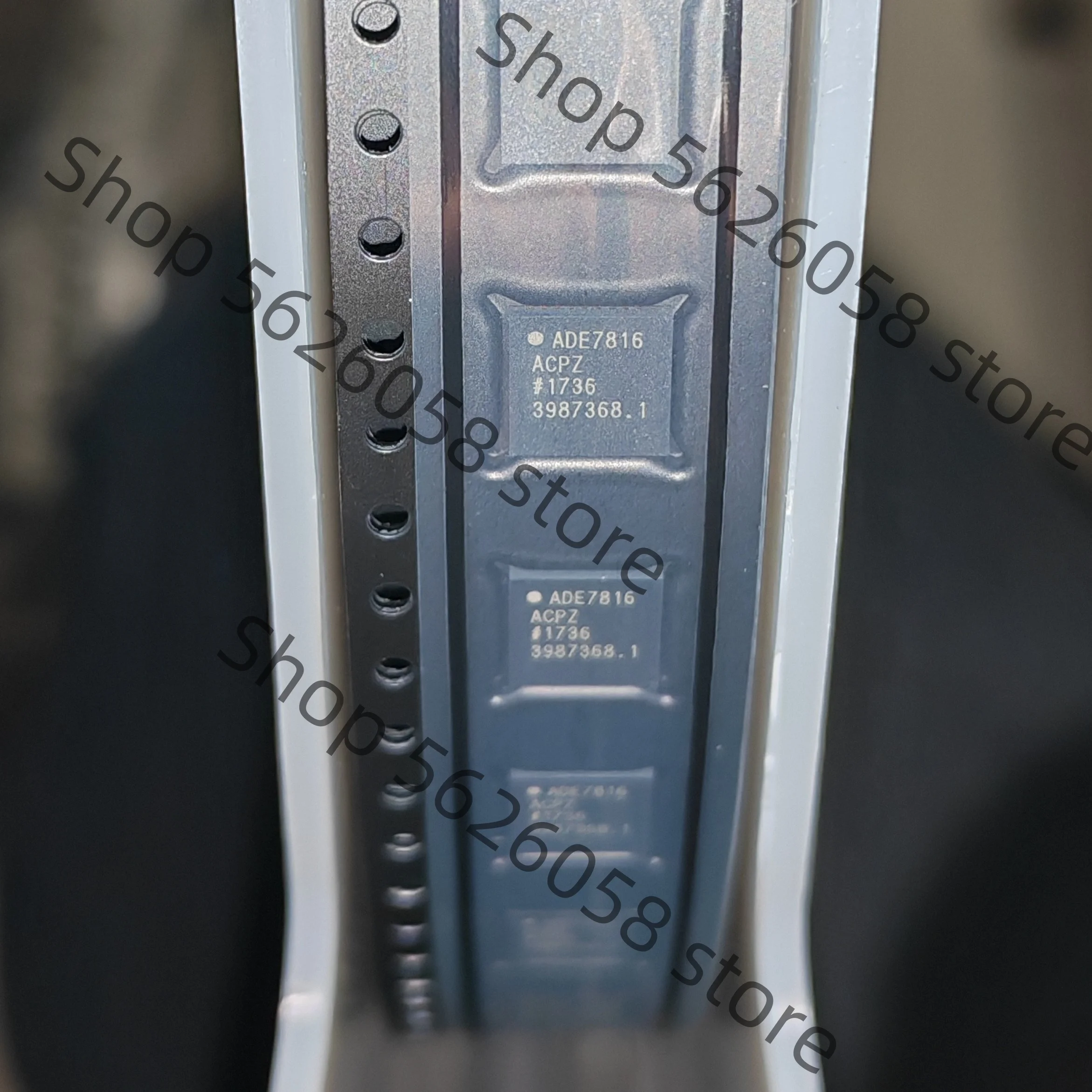 ADE7816ACPZ-RL QFN 2PCS/LOT Electric energy metering chip
ADE7816ACPZ-RL QFN 2PCS/LOT Electric energy metering chip