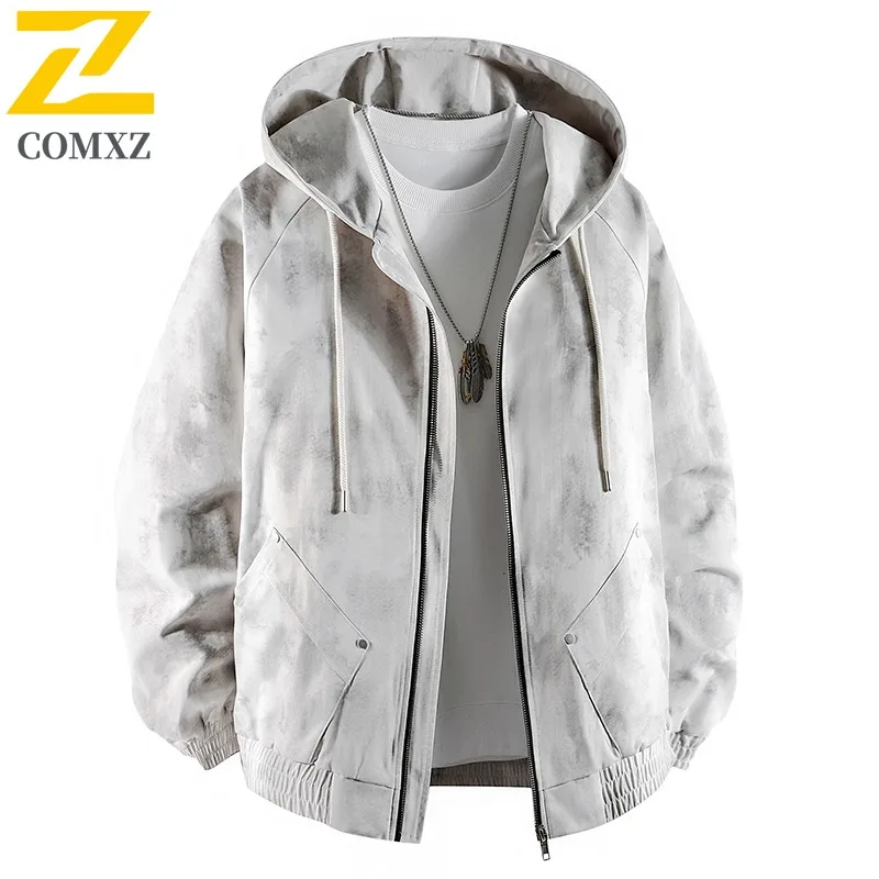 COMXZ 2025 Мужская куртка Молодежная мода больших размеров Повседневная походная и охотничья легкая ветрозащитная куртка с капюшоном Осенняя модная верхняя одежда
COMXZ 2025 Мужская куртка Молодежная мода больших размеров Повседневная походная и охотничья легкая ветрозащитная куртка с капюшоном Осенняя модная верхняя одежда