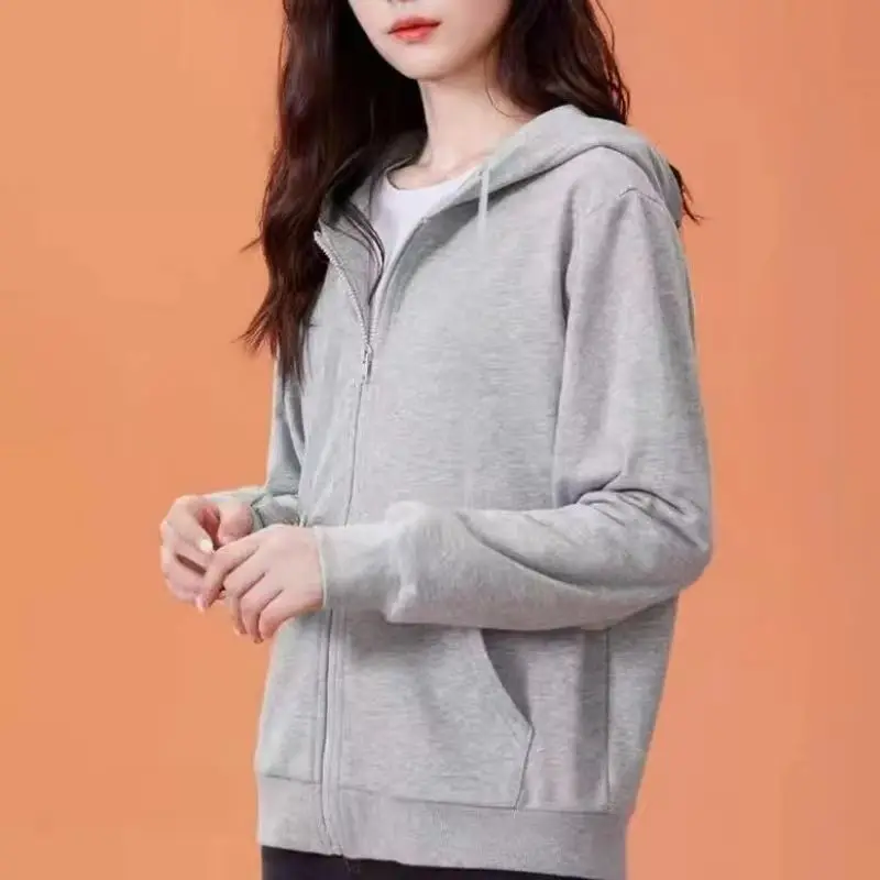 Fashion 2026 Solid Zipper Hoodie Women Warm Fleece Hooded Sweatshirt Casual Street Pocket Sportswear Oversized Female Clothing
Fashion 2026 Solid Zipper Hoodie Women Warm Fleece Hooded Sweatshirt Casual Street Pocket Sportswear Oversized Female Clothing