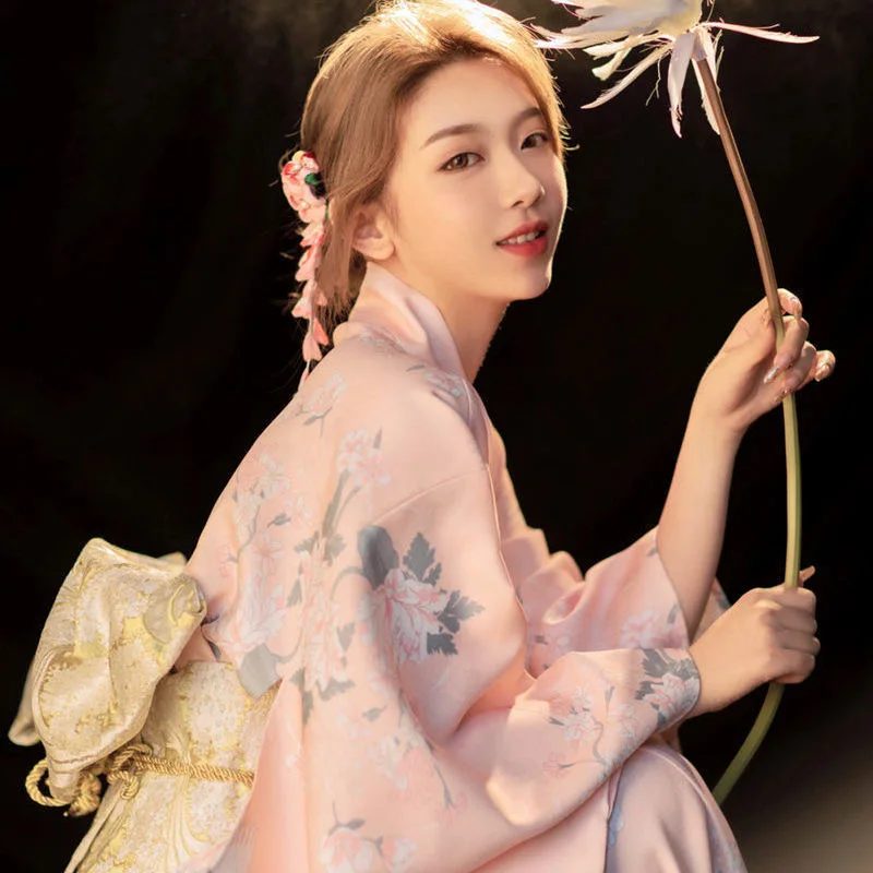 Women Traditional Yukata Kimono With Obi Long Sleeve Floral Sasanqua Print Photography Performing Dress Cosplay Costume
Women Traditional Yukata Kimono With Obi Long Sleeve Floral Sasanqua Print Photography Performing Dress Cosplay Costume