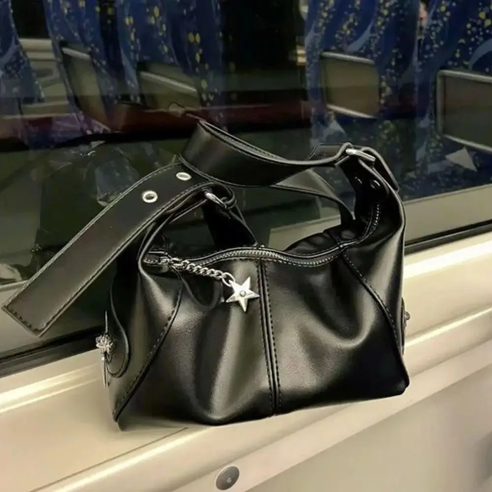 Harajuku Aesthetic Vintage Shoulder Crossbody Bag Trendy Women Messenger Tote Bags Y2K Korean Gothic Star Girl Black Handbag
Harajuku Aesthetic Vintage Shoulder Crossbody Bag Trendy Women Messenger Tote Bags Y2K Korean Gothic Star Girl Black Handbag
