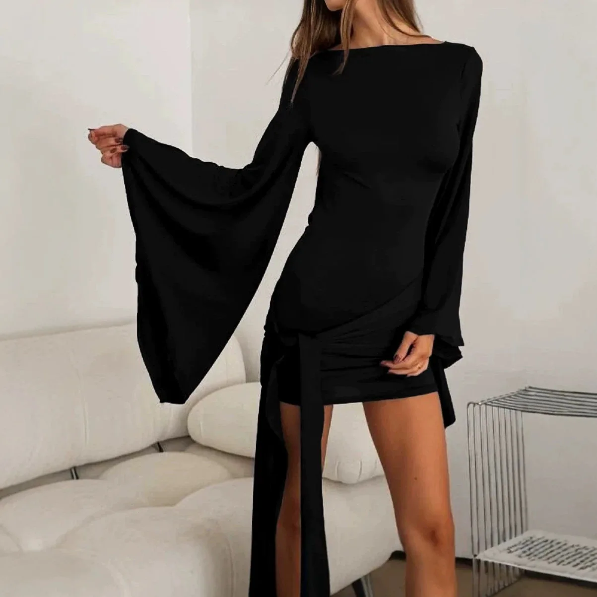 Knitted Dress Women Round Neck Flare Sleeve Fall Fashion Solid Color Waist Tie Wrap Bodycon Dresses
Knitted Dress Women Round Neck Flare Sleeve Fall Fashion Solid Color Waist Tie Wrap Bodycon Dresses