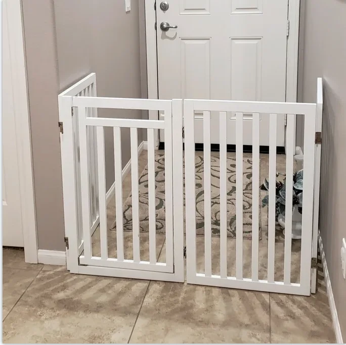 Furniture Style 31.5in 4-Panel Indoor Walk Through Door Foldable Dog Fence Freestanding Wooden Pet Gate
Furniture Style 31.5in 4-Panel Indoor Walk Through Door Foldable Dog Fence Freestanding Wooden Pet Gate
