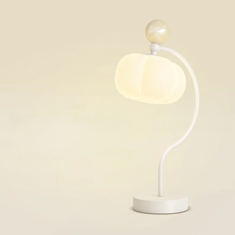 Nordic personality creative pumpkin living room decorative light, simple cream style warm master bedroom bedside light
Nordic personality creative pumpkin living room decorative light, simple cream style warm master bedroom bedside light