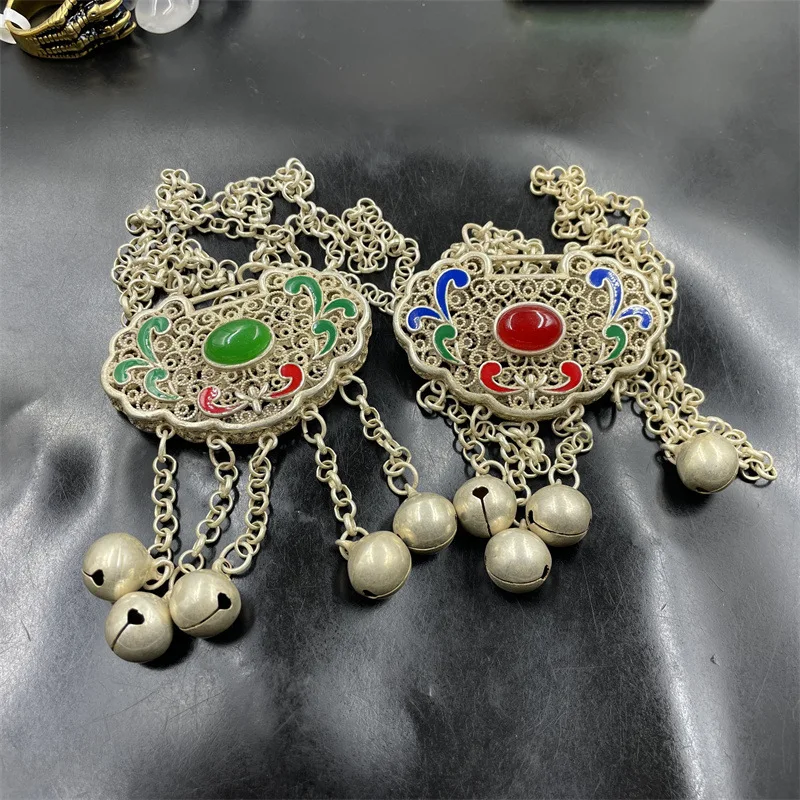 Тибетское серебро, инкрустированный драгоценным камнем, кулон с замком Ruyi, цепочка для свитера, подвесное ожерелье с орнаментом
Тибетское серебро, инкрустированный драгоценным камнем, кулон с замком Ruyi, цепочка для свитера, подвесное ожерелье с орнаментом