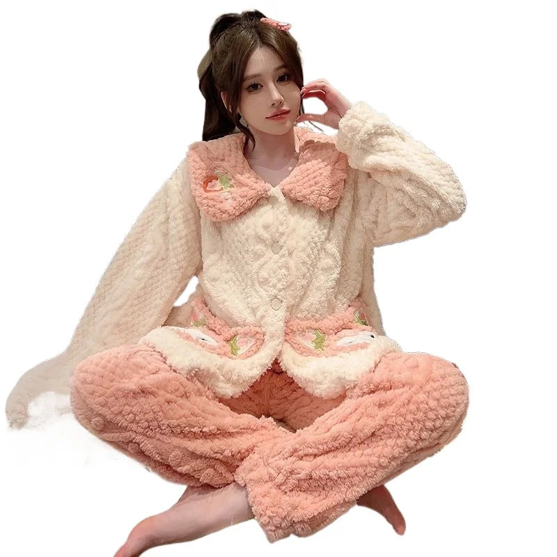 Pajama Girl Jacquard Coral Velvet Thickened Cute Cartoon Princess Style Embroidery Cardigan Large Size Loose Home Wear Nighty
Pajama Girl Jacquard Coral Velvet Thickened Cute Cartoon Princess Style Embroidery Cardigan Large Size Loose Home Wear Nighty