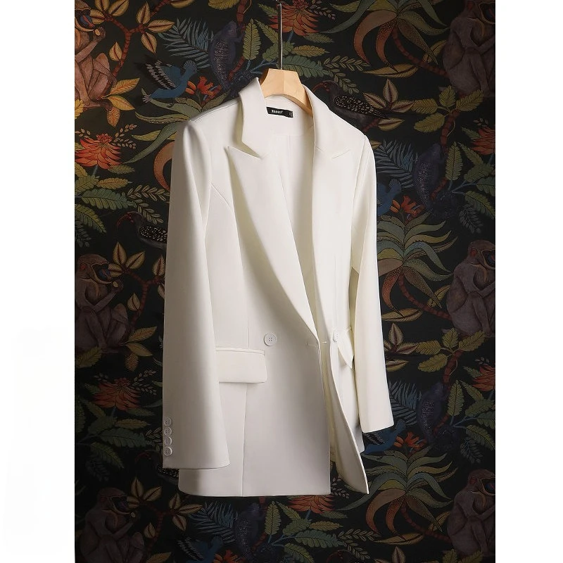 Женский пиджак на заказ 2025, приталенный пиджак с структурированными плечами, элегантный повседневный пиджак, незаменимый для ранней осени
Женский пиджак на заказ 2025, приталенный пиджак с структурированными плечами, элегантный повседневный пиджак, незаменимый для ранней осени