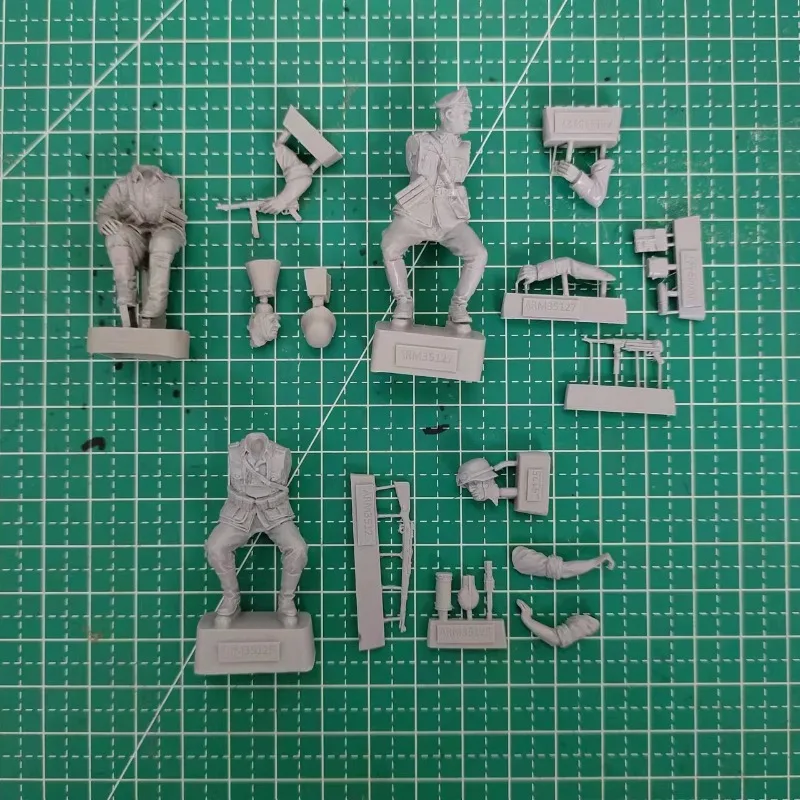 1/35 Scale Die Cast Resin Soldier Figure Model Kit Historical Military Soldier 3 Persons Miniature Unassembled Unpainted 543x
1/35 Scale Die Cast Resin Soldier Figure Model Kit Historical Military Soldier 3 Persons Miniature Unassembled Unpainted 543x
