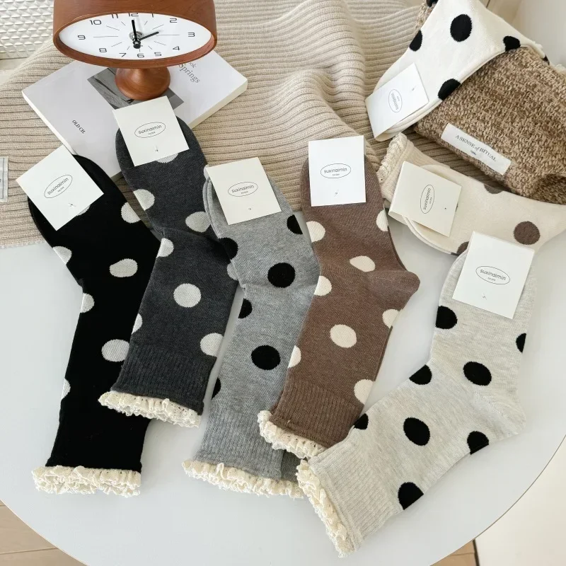 Polka Dot Retro Socks Women Streetwear Middle Tube Socks Japanese Fashion Sweet Girls Kawaii Cute Long Socks Lolita Lace Ruffle
Polka Dot Retro Socks Women Streetwear Middle Tube Socks Japanese Fashion Sweet Girls Kawaii Cute Long Socks Lolita Lace Ruffle