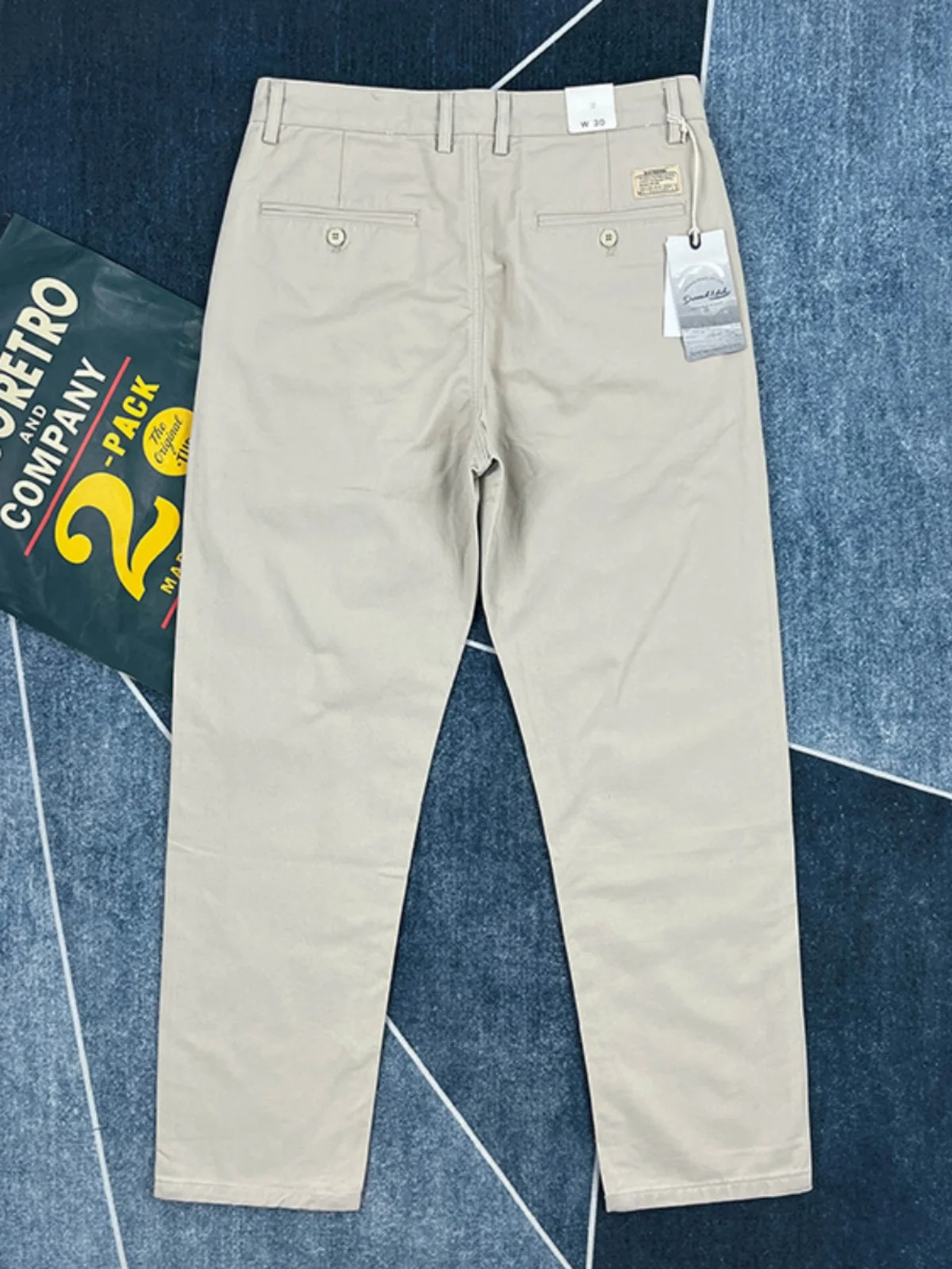 Мужские повседневные брюки из чистого хлопка в американском стиле, прямого кроя, ретро, цветные, рабочие, длинные, темно-серые, хаки, абрикосовые, рабочие...
Мужские повседневные брюки из чистого хлопка в американском стиле, прямого кроя, ретро, цветные, рабочие, длинные, темно-серые, хаки, абрикосовые, рабочие...