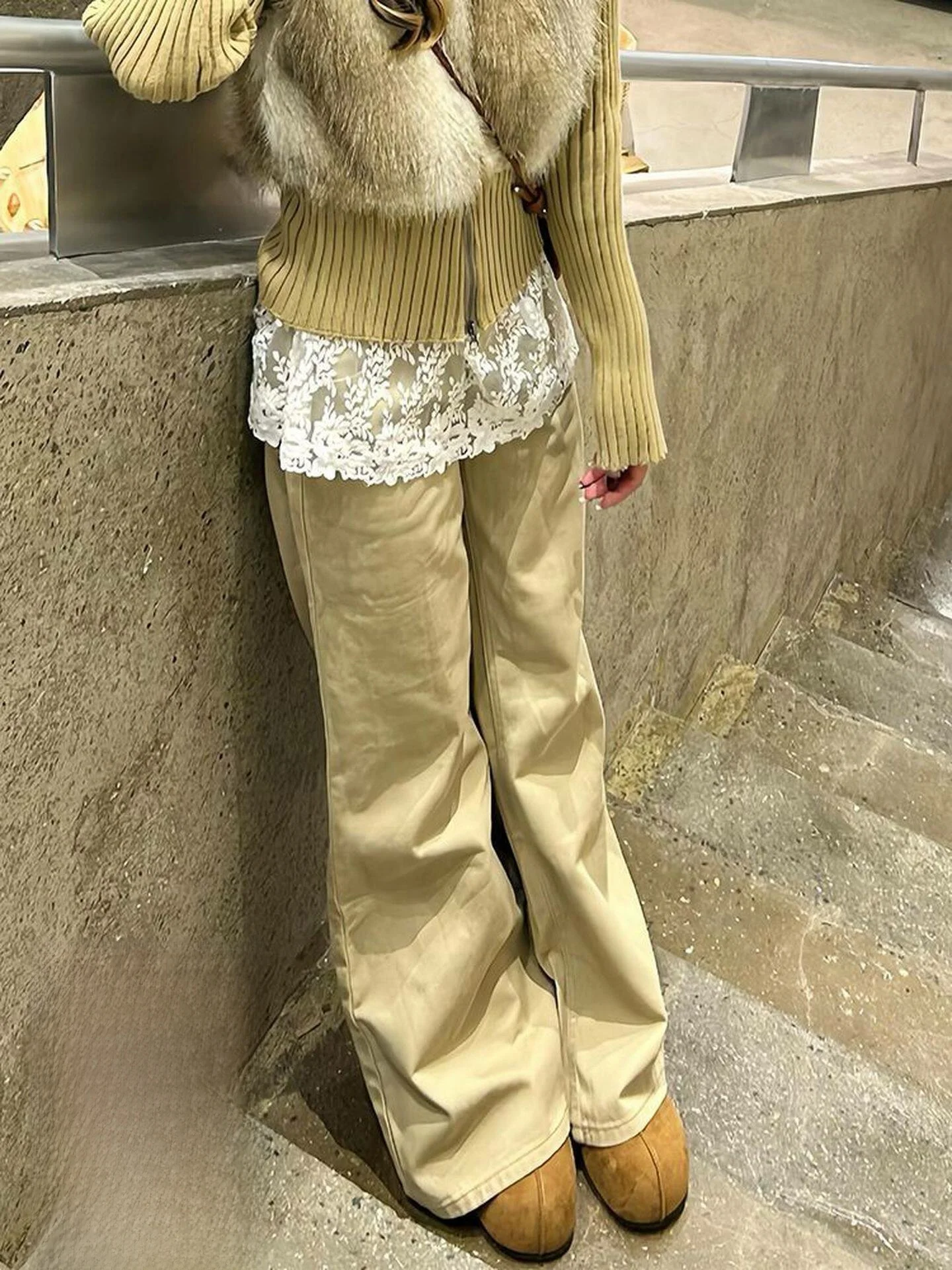 Slim Fit High Waist Straight Leg Denim Jeans Women's Summer New Loose Drapey Khaki Color Slimming Wide Leg Pants
Slim Fit High Waist Straight Leg Denim Jeans Women's Summer New Loose Drapey Khaki Color Slimming Wide Leg Pants