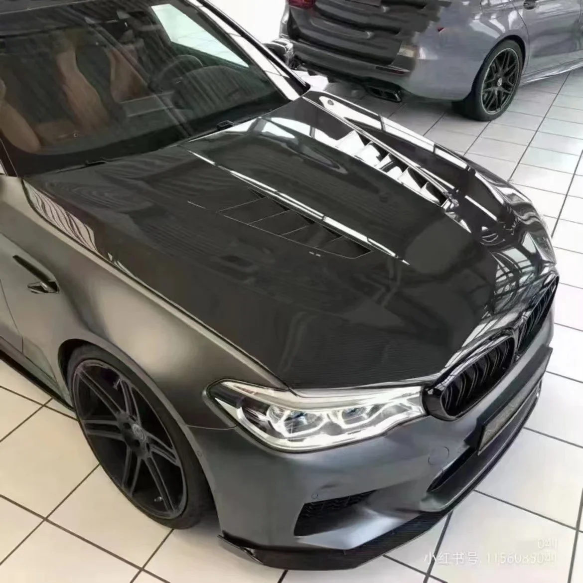 MRD for BMW 5 Series G30 G38 2016+ engine cover real Carbon Fiber Car Hood Bonnet Cover with vents
MRD for BMW 5 Series G30 G38 2016+ engine cover real Carbon Fiber Car Hood Bonnet Cover with vents