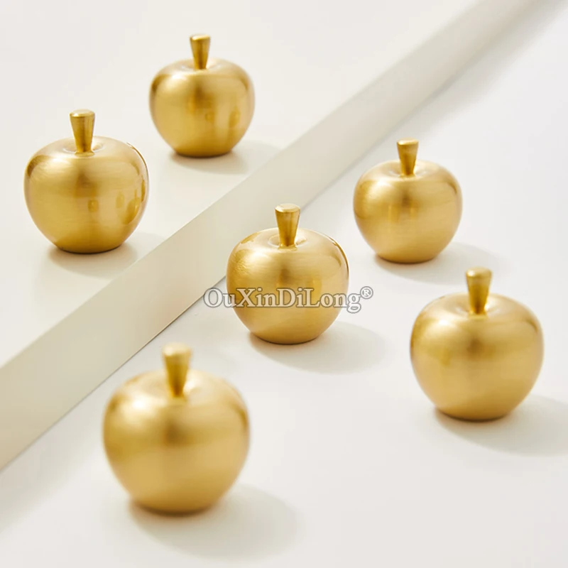 4PCS Solid Pure Brass Apple Furniture Pulls Knobs Drawer Knobs Cupboard Wardrobe Kitchen Dresser TV Wine Cabinet Pulls Handles
4PCS Solid Pure Brass Apple Furniture Pulls Knobs Drawer Knobs Cupboard Wardrobe Kitchen Dresser TV Wine Cabinet Pulls Handles