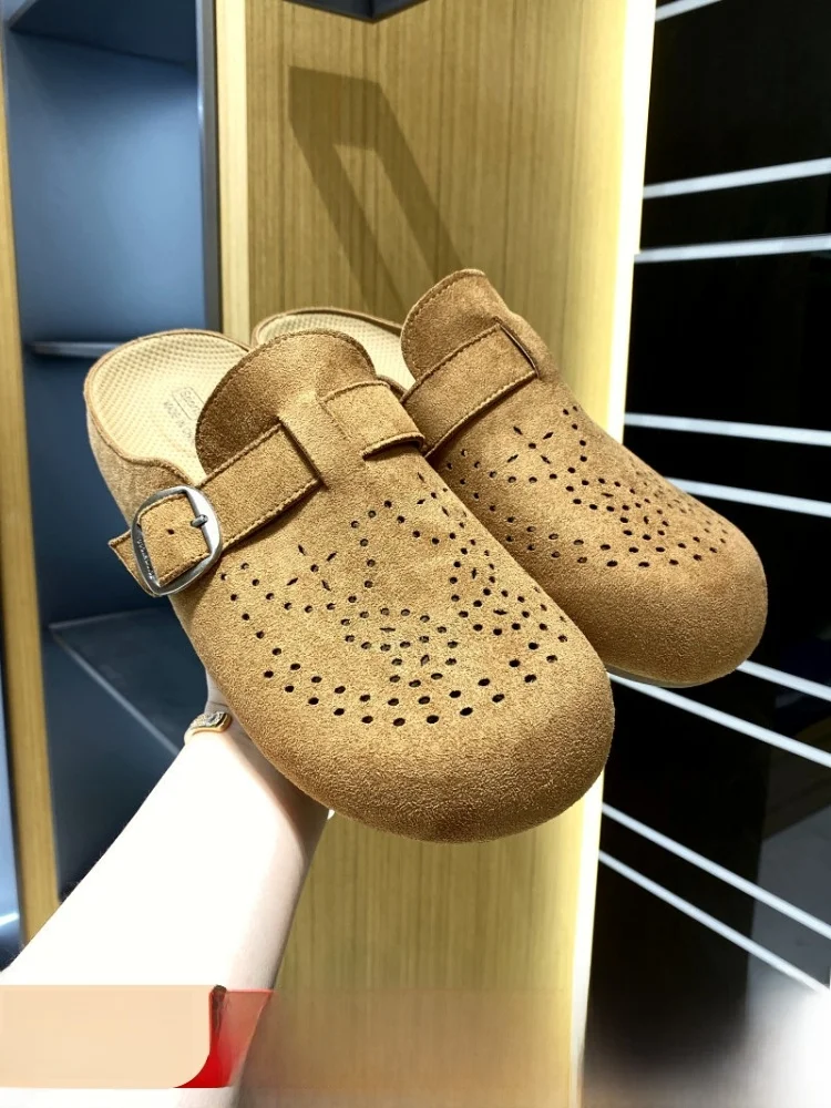 American Retro Style Men's Comfortable Breathable Slip-On Sandals with Buckle Design Hollow out Casual Slippers for Spring Su...
American Retro Style Men's Comfortable Breathable Slip-On Sandals with Buckle Design Hollow out Casual Slippers for Spring Su...