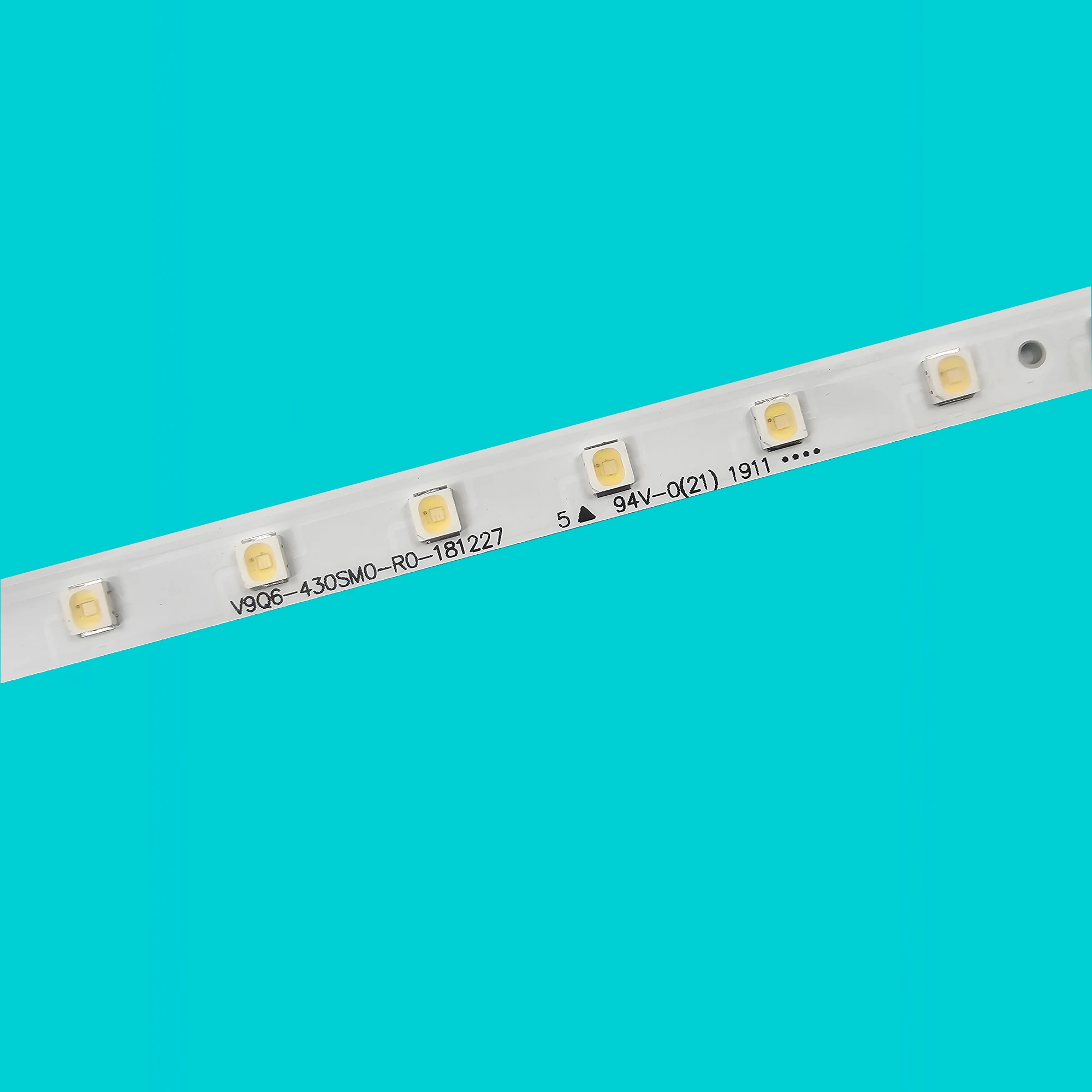LED Backlight for V9Q6-430SM0-R0 GQ43Q60R QE43Q60T QE43Q60RAT QE43Q60TAU BN96-48377A 19Y_Q60_STC430AB6_3030F BLUE 38EA
LED Backlight for V9Q6-430SM0-R0 GQ43Q60R QE43Q60T QE43Q60RAT QE43Q60TAU BN96-48377A 19Y_Q60_STC430AB6_3030F BLUE 38EA