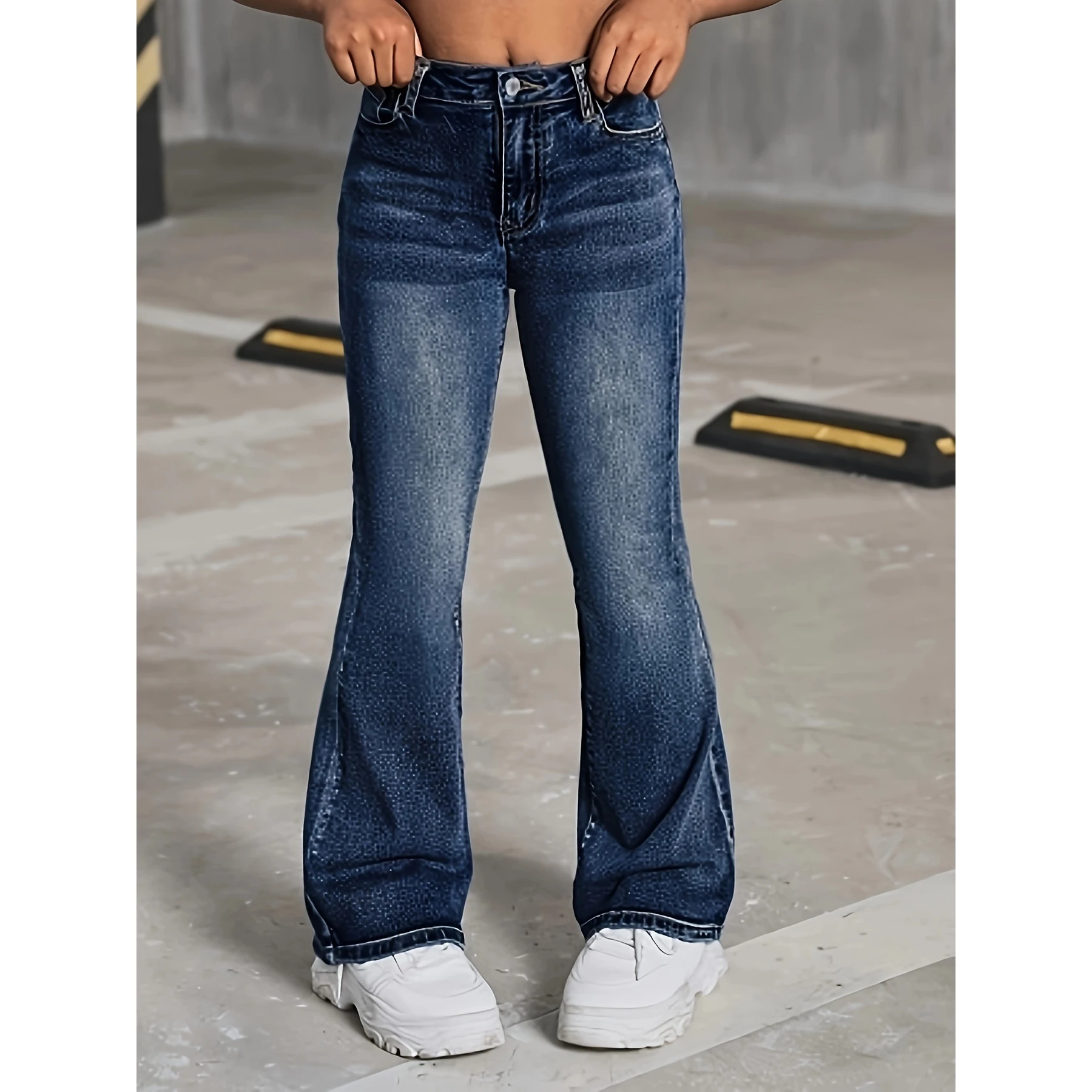 Teenage Girls Fashion High Waist Bell Bottom Stretchy Denim Jeans Trendy Brand Elastic Waistband Spring Season Ladies Jeans
Teenage Girls Fashion High Waist Bell Bottom Stretchy Denim Jeans Trendy Brand Elastic Waistband Spring Season Ladies Jeans