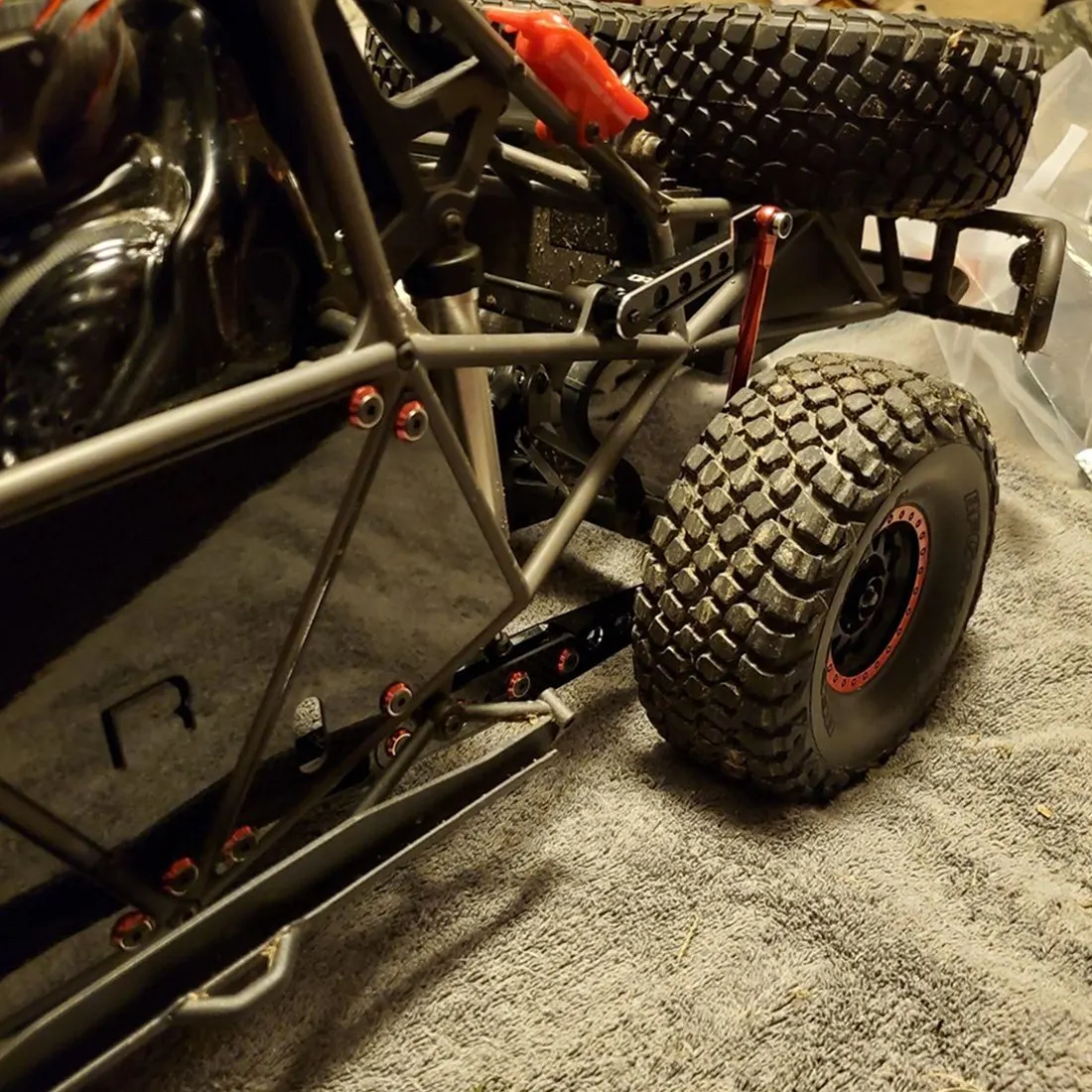 A45F-Metal Front And Rear Sway Bar Set For Traxxas UDR Unlimited Desert Racer 1/7 RC Car Upgrade Parts Accessories
A45F-Metal Front And Rear Sway Bar Set For Traxxas UDR Unlimited Desert Racer 1/7 RC Car Upgrade Parts Accessories