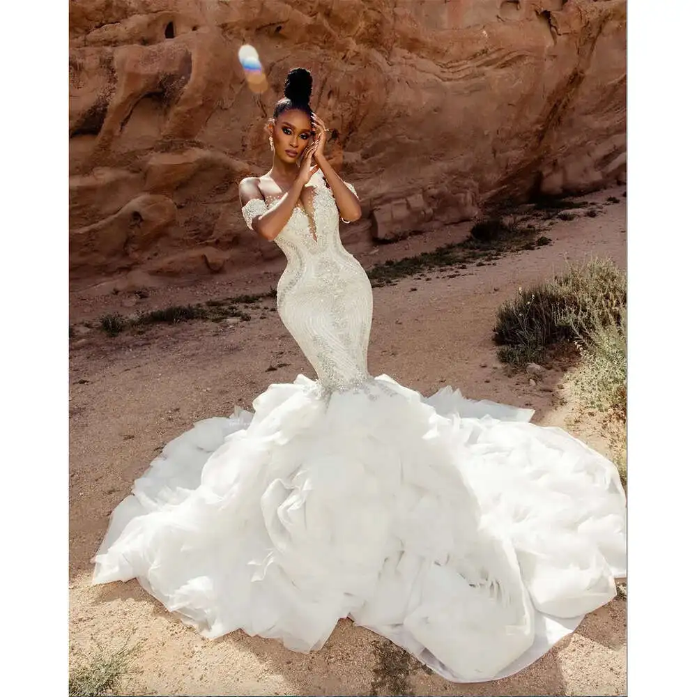 Customized Off the Shoulder Sparkly Crystals Beads Plus Size Mermaid Wedding Dress Vestidos Outdoor Tiers Ruffles Bridal Gown
Customized Off the Shoulder Sparkly Crystals Beads Plus Size Mermaid Wedding Dress Vestidos Outdoor Tiers Ruffles Bridal Gown