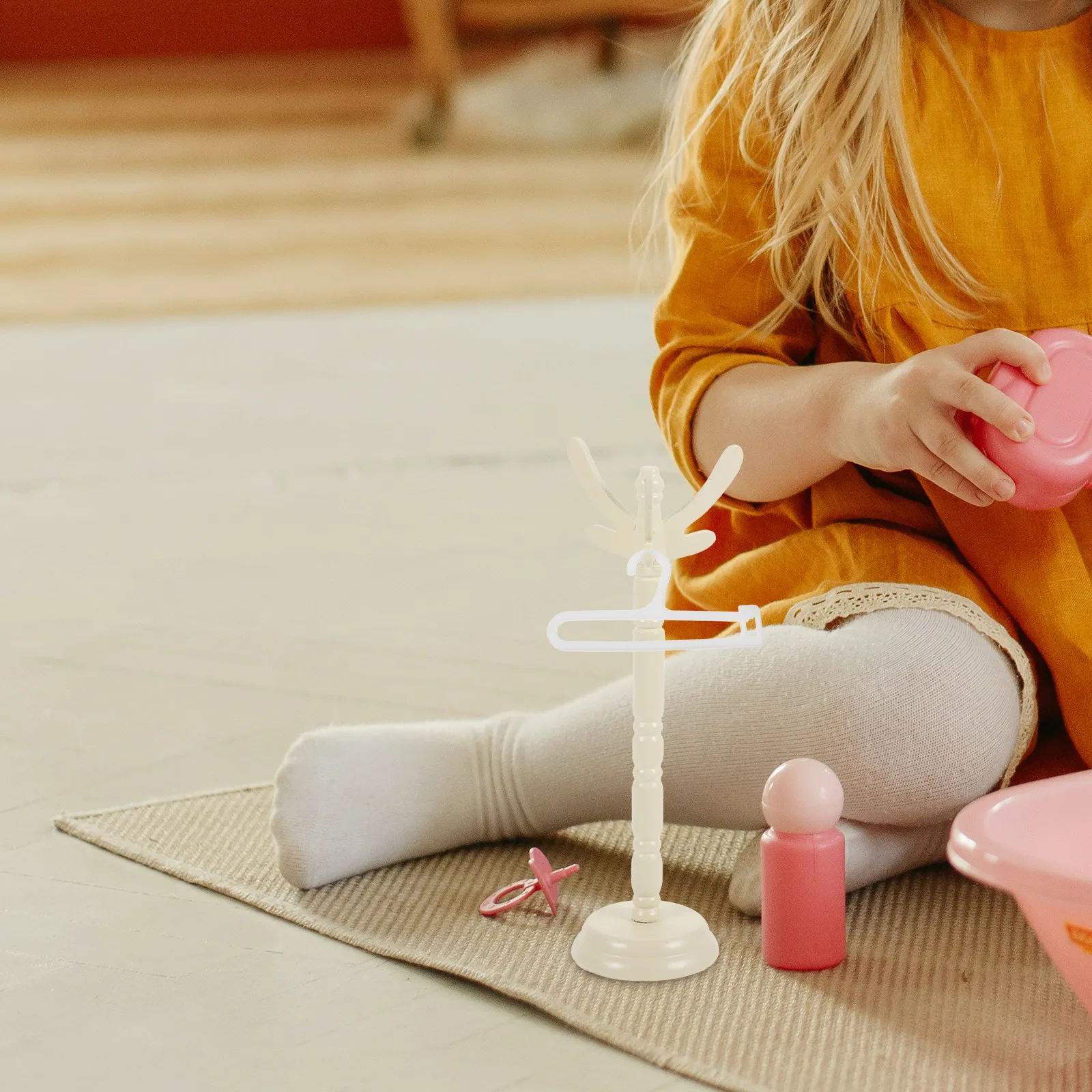 10 шт. пластиковых вешалок для BJD кукол, компактные миниатюрные держатели для одежды, органайзеры для хлопковых кукольных костюмов
10 шт. пластиковых вешалок для BJD кукол, компактные миниатюрные держатели для одежды, органайзеры для хлопковых кукольных костюмов