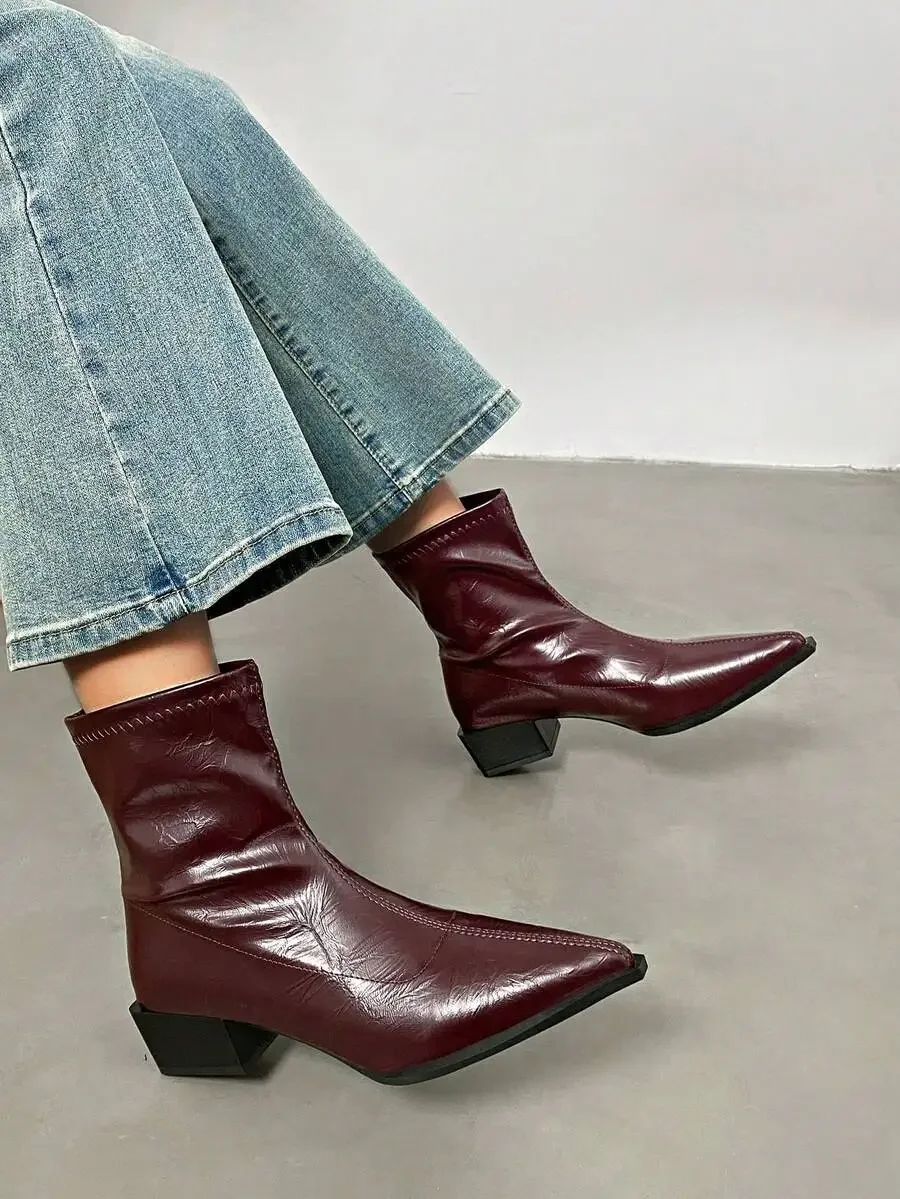 Pointed Toe Retro Ankle Boots Korean Style Block Heel Women Fashion Thick Heel Slim Boots
Pointed Toe Retro Ankle Boots Korean Style Block Heel Women Fashion Thick Heel Slim Boots