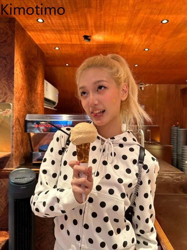 Kimotimo Корейский стиль Толстовка с принтом в горошек Женская осенняя повседневная короткая куртка на молнии с капюшоном Y2k Эстетическая универсальная толстовка
Kimotimo Корейский стиль Толстовка с принтом в горошек Женская осенняя повседневная короткая куртка на молнии с капюшоном Y2k Эстетическая универсальная толстовка